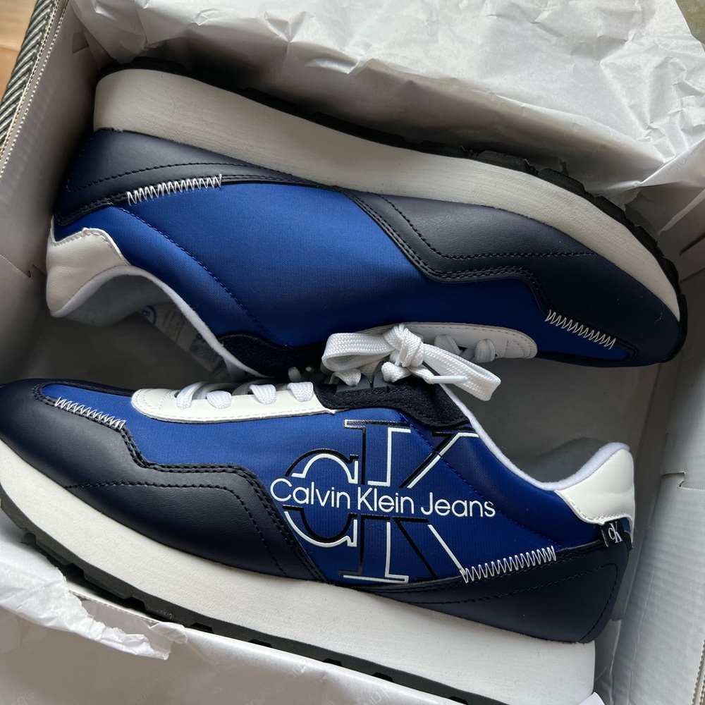 Shoes calvin klein blue size 9.5